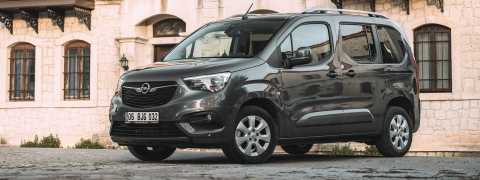 OPEL COMBO, TEKNOLOJİ ÜSSÜ GİBİ