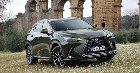 Lexus NX'e bir ödül daha