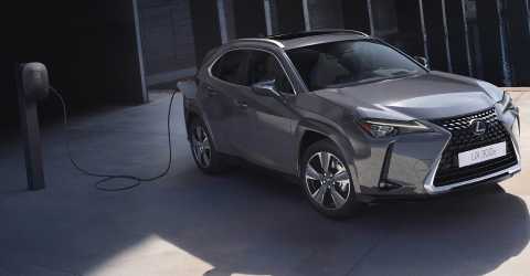 Lexus UX 300e, Türkiye için gün sayıyor