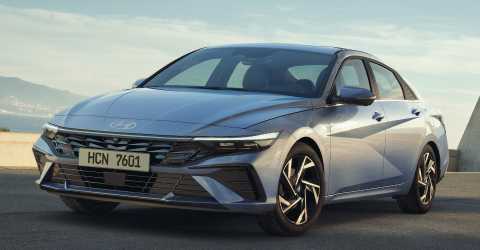 Hyundai, yeni Elantra ile fırtına estirecek